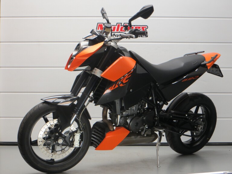 KTM 690 DUKE KTM 690 DUKE 