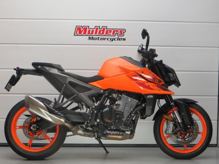 KTM 990 DUKE KTM 990 DUKE DEMO 