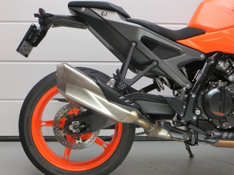 KTM 990 DUKE KTM 990 DUKE DEMO foto 6