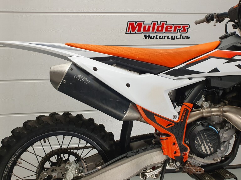 KTM 450 SX-F KTM 450 SX-F foto 9