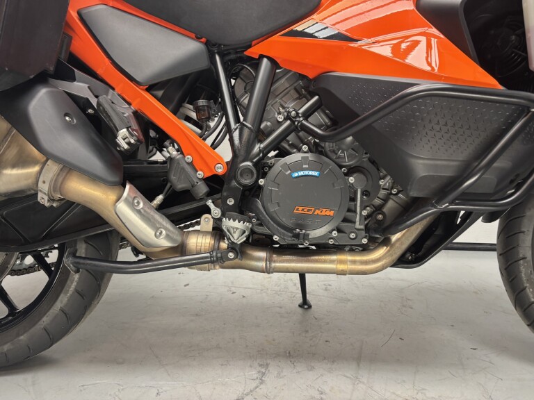 KTM 1290 SUPER ADVENTURE S foto 14