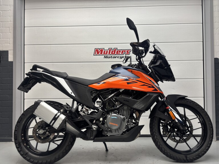 KTM 390 ADVENTURE KTM 390 ADVENTURE 