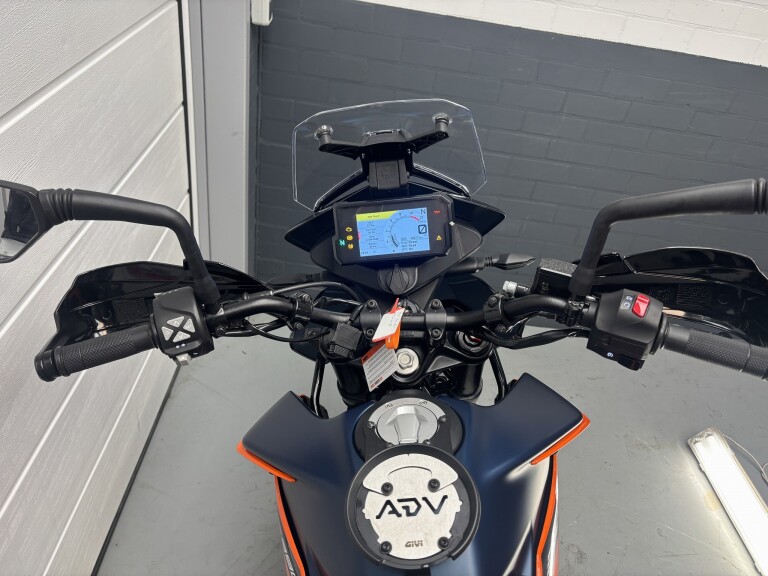 KTM 390 ADVENTURE KTM 390 ADVENTURE foto 13