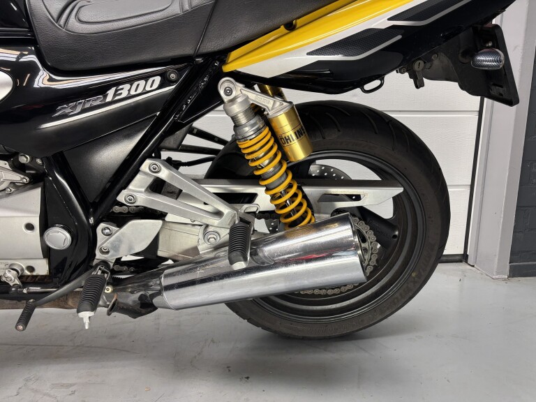 Yamaha XJR 1300 KENNY ROBERTS foto 5