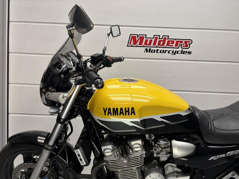 Yamaha XJR 1300 KENNY ROBERTS foto 7