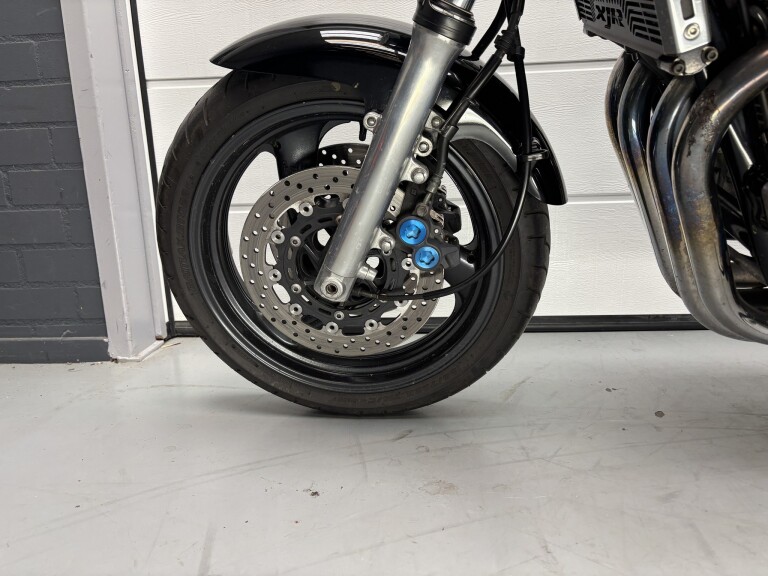 Yamaha XJR 1300 KENNY ROBERTS foto 12