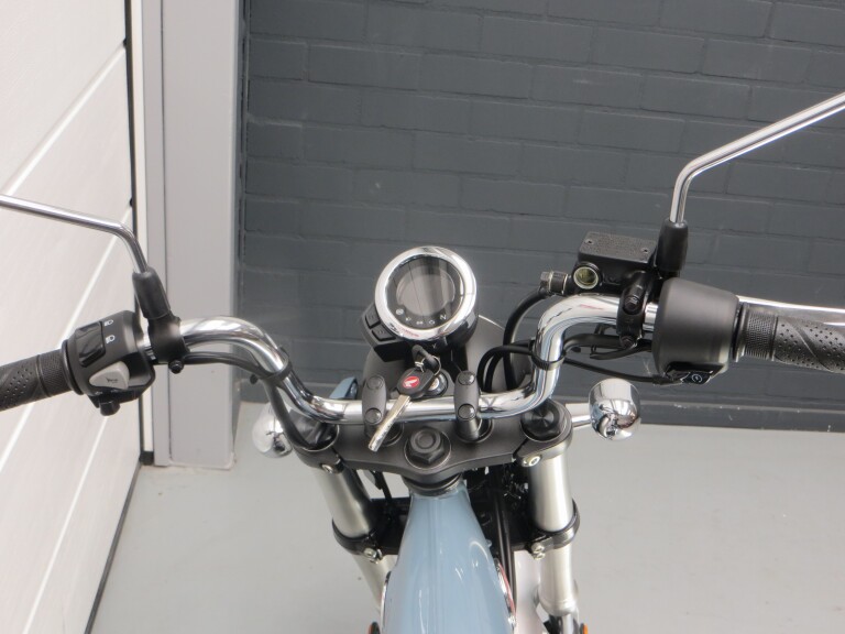 Honda ST 125 DAX HONDA ST 125 DAX foto 9