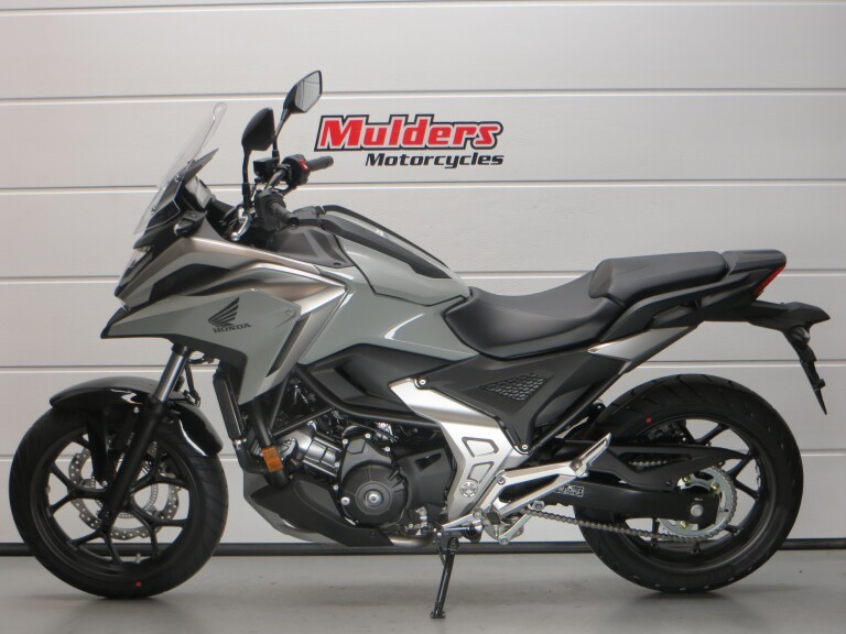 Honda NC 750 X ABS HONDA NC 750X ABS foto 2