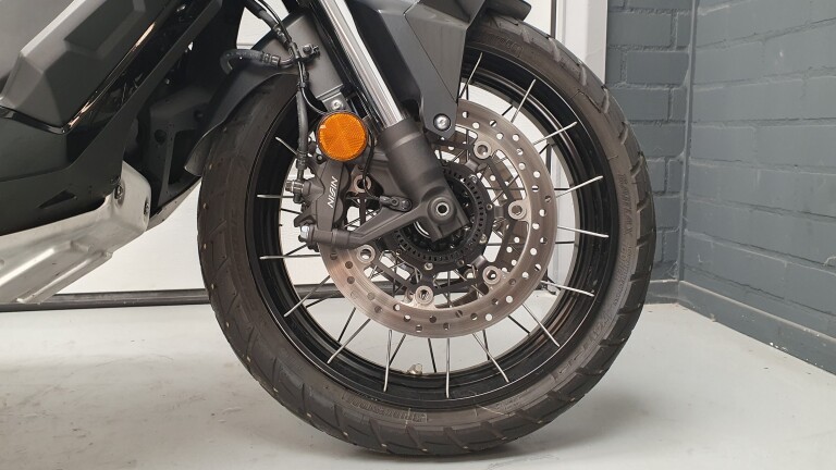 Honda ADV 750 X-ADV foto 13