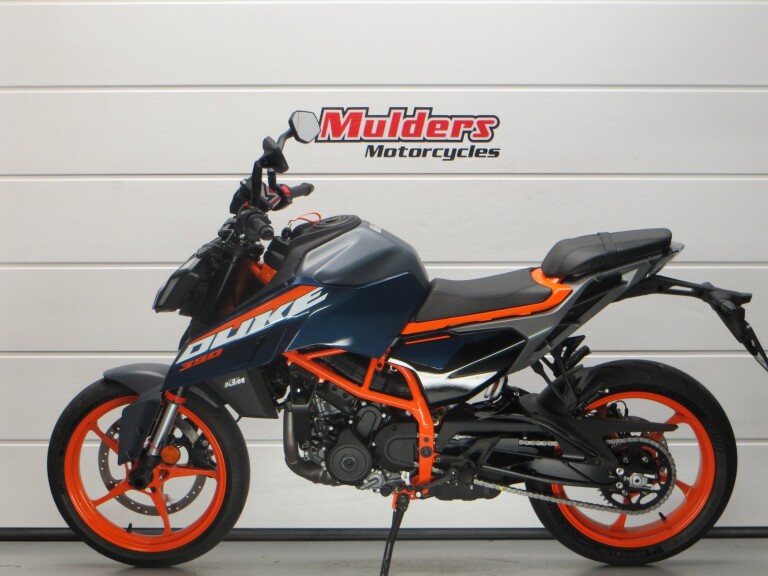 KTM 390 DUKE ABS KTM 390 DUKE BLUE foto 2