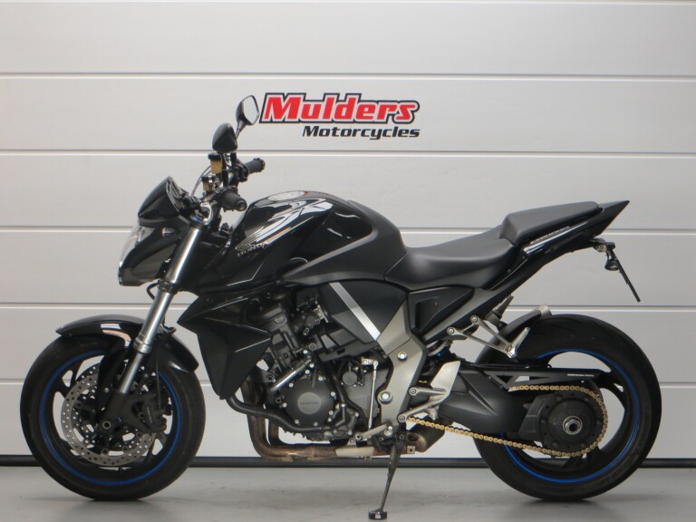 Honda CB 1000 R HONDA CB 1000R foto 2