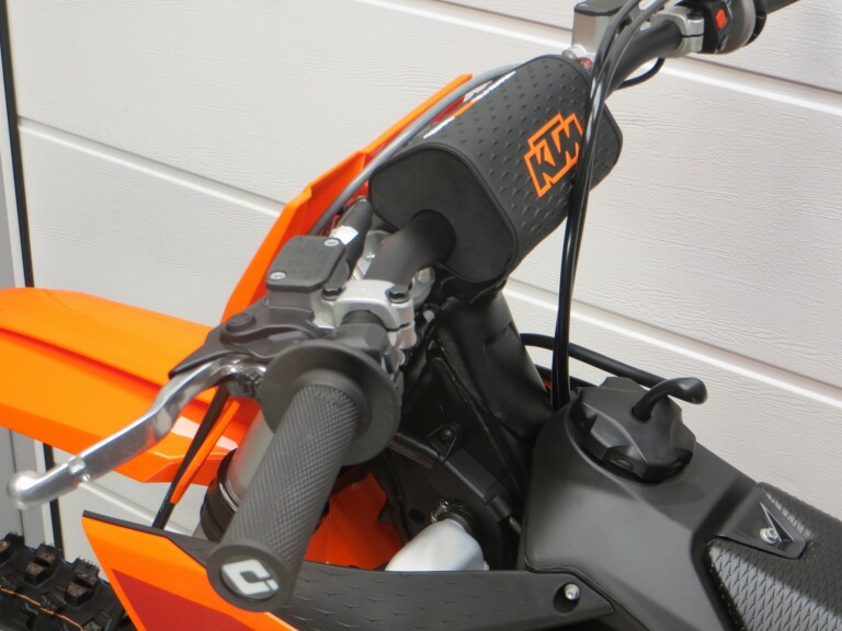 KTM 300 SX EFI KTM 300 SX EFI foto 8