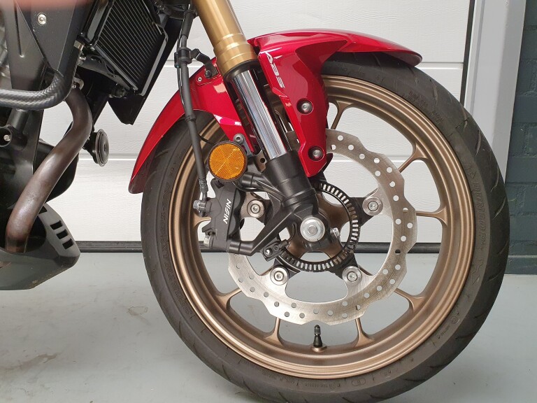 Honda CB 300 RA HONDA CB 300 RA foto 7