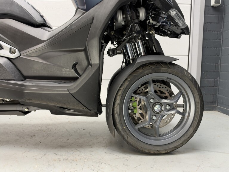 Kymco CV3 550I ABS foto 6