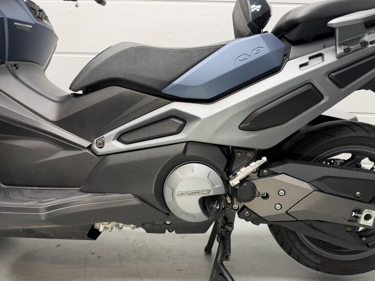 Kymco CV3 550I ABS foto 10
