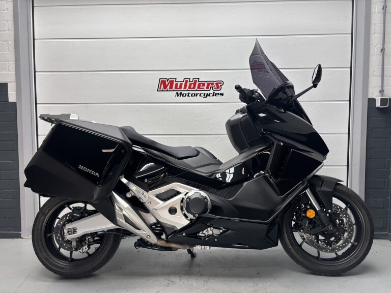 Honda NSS 750 FORZA ABS HONDA NSS 750 FORZA ABS 