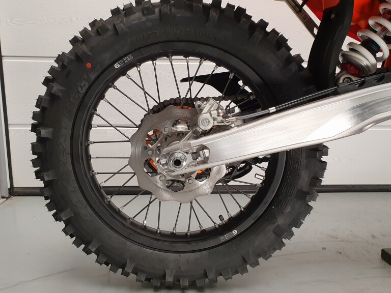 KTM 300 EXC TBI SIX DAYS KTM 300 EXC SIX DAYS foto 9