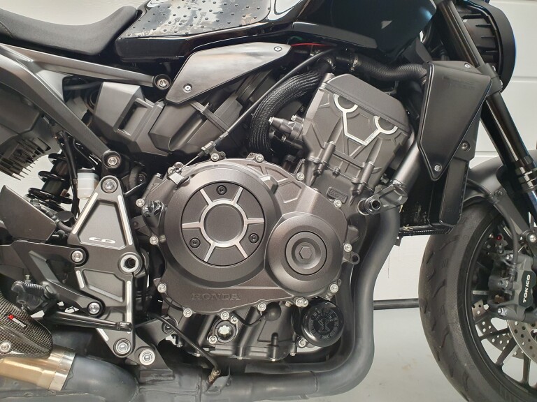 Honda CB 1000 R foto 11