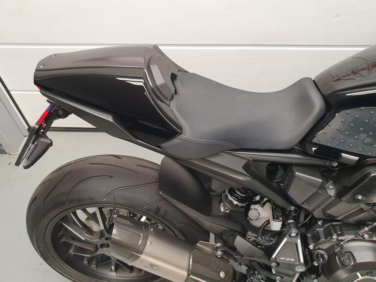 Honda CB 1000 R foto 14