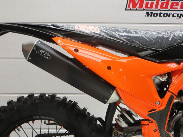 KTM 300 EXC TBI HARDENDURO KTM 300 EXC TBI HARDENDURO foto 11