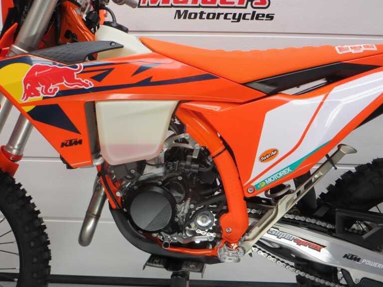 KTM 300 EXC TBI CHAMPION EDITION KTM 300 EXC TBI CHAMPION EDITION foto 5