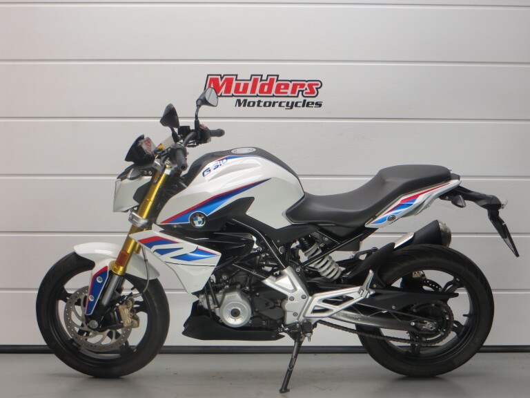 BMW G 310 R BMW G 310 R foto 2