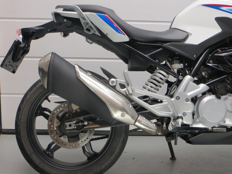 BMW G 310 R BMW G 310 R foto 4
