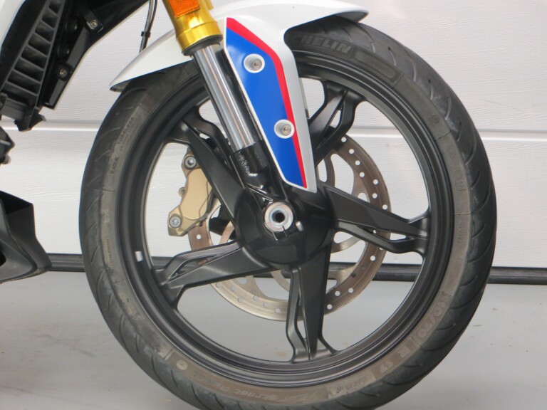 BMW G 310 R BMW G 310 R foto 7