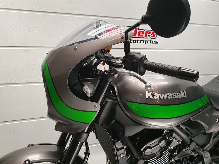 Kawasaki Z 900 RS Café foto 4