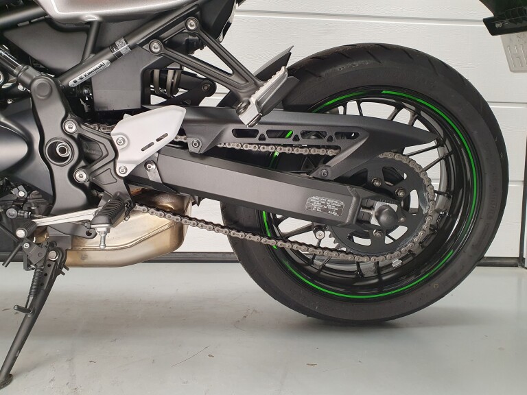 Kawasaki Z 900 RS Café foto 8