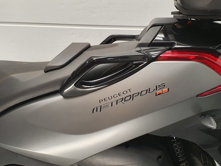 Peugeot METROPOLIS 400 RS PEUGEOT METROPOLIS 400I RS foto 6