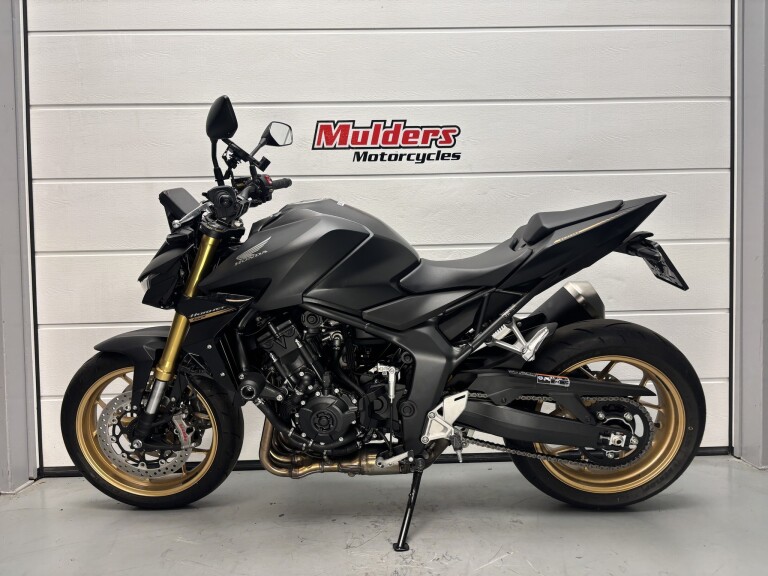 Honda CB 1000 SP HORNET ABS HONDA CB 1000 SP HORNET foto 2