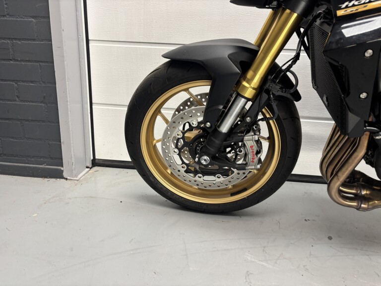 Honda CB 1000 SP HORNET ABS HONDA CB 1000 SP HORNET foto 3