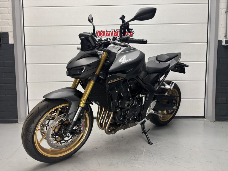 Honda CB 1000 SP HORNET ABS HONDA CB 1000 SP HORNET 