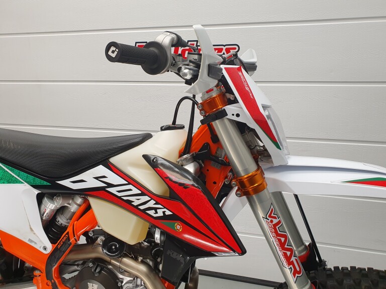 KTM 450 EXC SIX-DAYS KTM 450 EXC SIX-DAYS foto 14