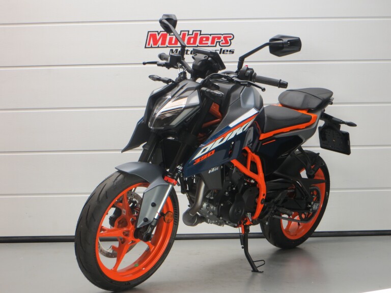 KTM 390 DUKE ABS KTM 390 DUKE 