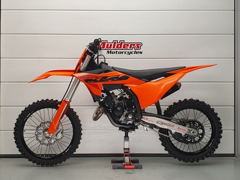 KTM 150 SX foto 2