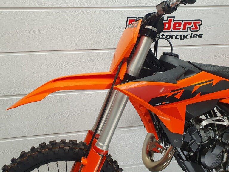 KTM 150 SX foto 4