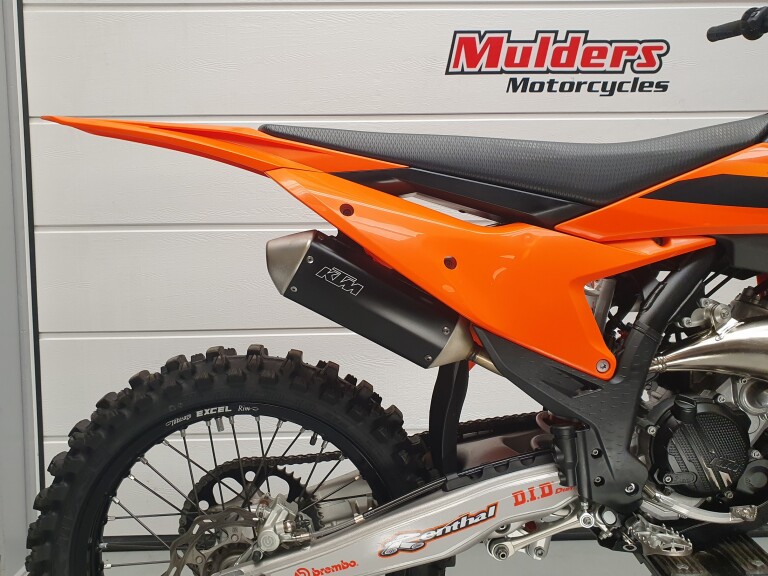 KTM 150 SX foto 9
