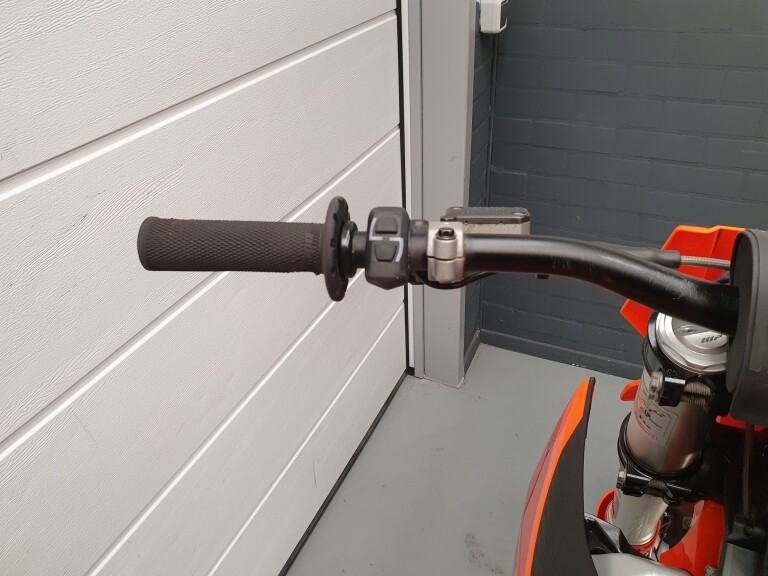 KTM 125 SX EFI KTM 125 SX EFI foto 14