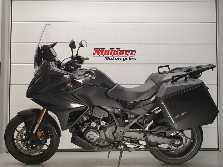 Honda NT 1100 DCT HONDA NT 1100 DCT foto 2