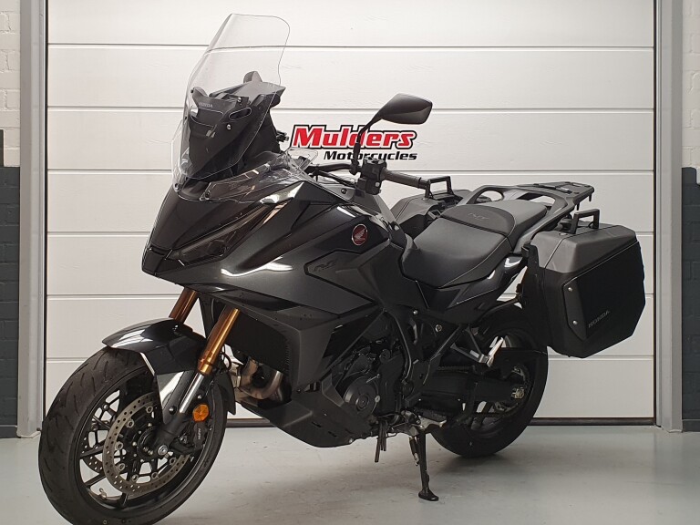 Honda NT 1100 DCT HONDA NT 1100 DCT 