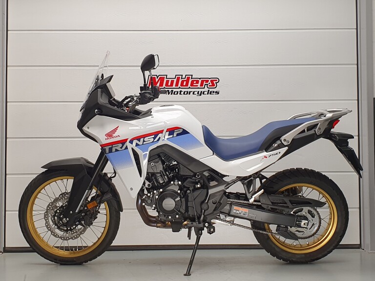 Honda XL 750 A TRANS-ALP HONDA XL 750 TRANS-ALP foto 2