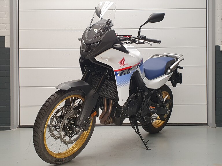 Honda XL 750 A TRANS-ALP HONDA XL 750 TRANS-ALP 