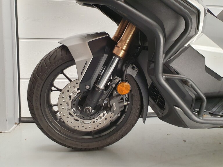 Honda ADV 350 ABS HONDA ADV 350 ABS foto 3