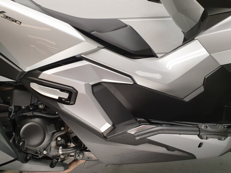 Honda ADV 350 ABS HONDA ADV 350 ABS foto 13