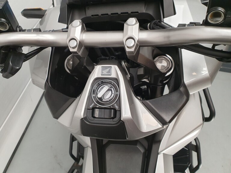 Honda ADV 350 ABS HONDA ADV 350 ABS foto 20