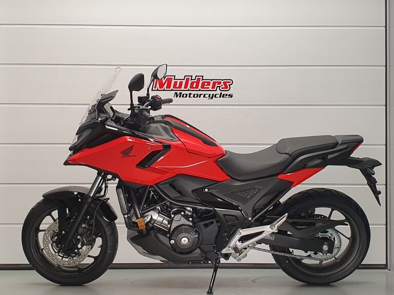 Honda NC 750 XD DCT HONDA NC 750 XD DCT foto 2