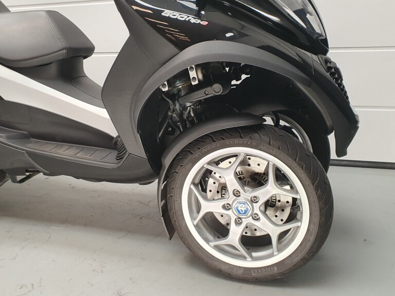 Piaggio MP3 500 LT PIAGGIO MP3 500 LT foto 12