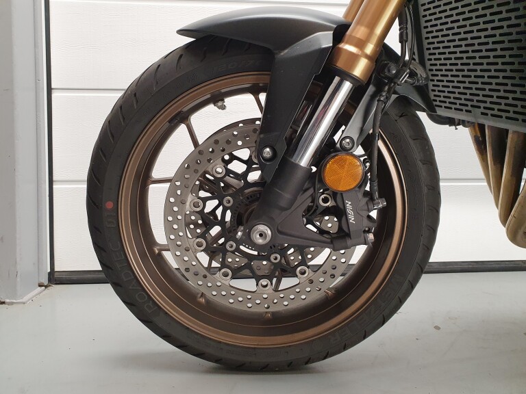 Honda CB 650 RA HONDA CB 650 RA foto 3